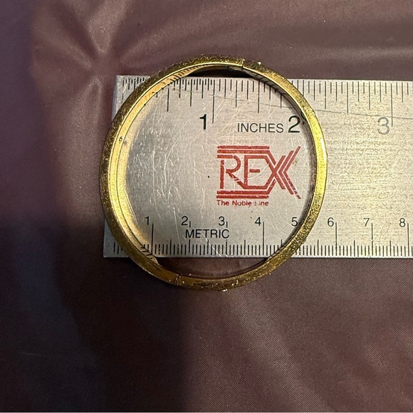 Kate Spade Yellow Enamel and Gold CZ Crystal Hinge Bracelet - Picture 4 of 8